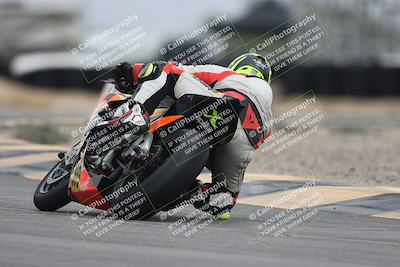 media/Sep-21-2025-Race Pace (Sun) [[98bf33ef95]]/Non Verified/5-Turn 16 (11am)/